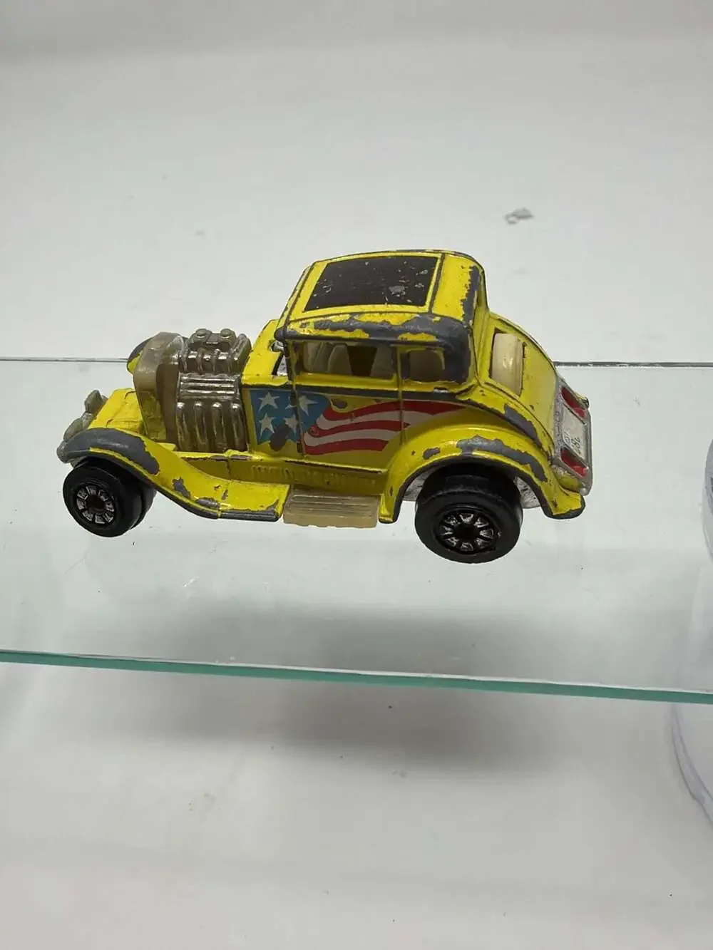 Kenner Fast 111's Super Coupe Yellow Hot Rod Diecast Car